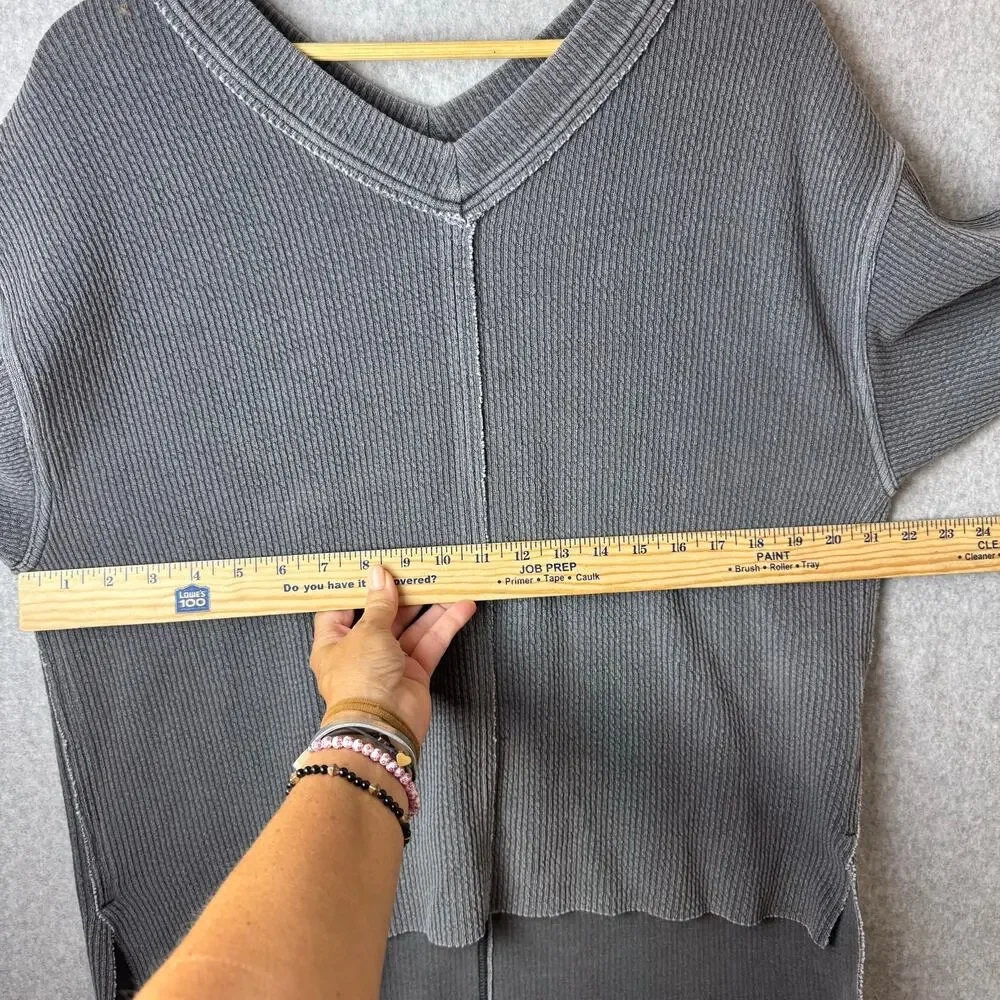 AERIE Gray Wonder Textured V-Neck Pullover Sweatshirt Size XS Oversized Women’s